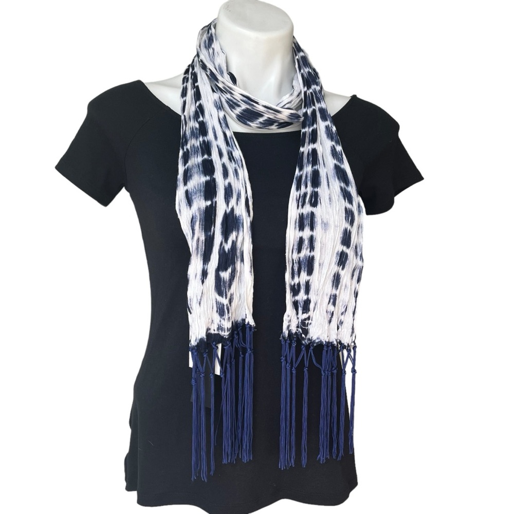 NWT, Steve Madden Tie Dye Rayon Scarf, Navy and White